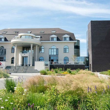 Hotel Acropolis " Op Het Sportiefste Park Van De Kust " Middelkerke Exteriör bild