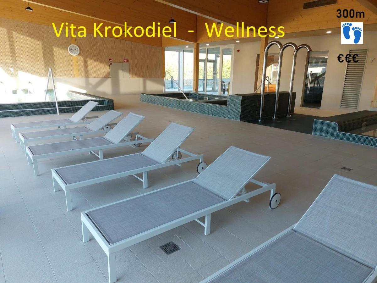 Hotel Acropolis " Op Het Sportiefste Park Van De Kust " Middelkerke Exteriör bild