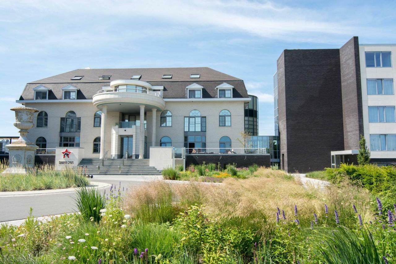 Hotel Acropolis " Op Het Sportiefste Park Van De Kust " Middelkerke Exteriör bild